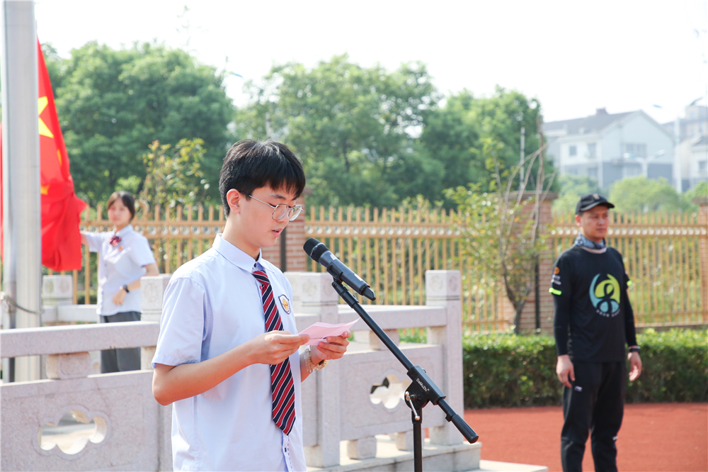 b1f352126e034464bb6e0fcc2d37a6d0.jpg b1f352126e034464bb6e0fcc2d37a6d0.jpg