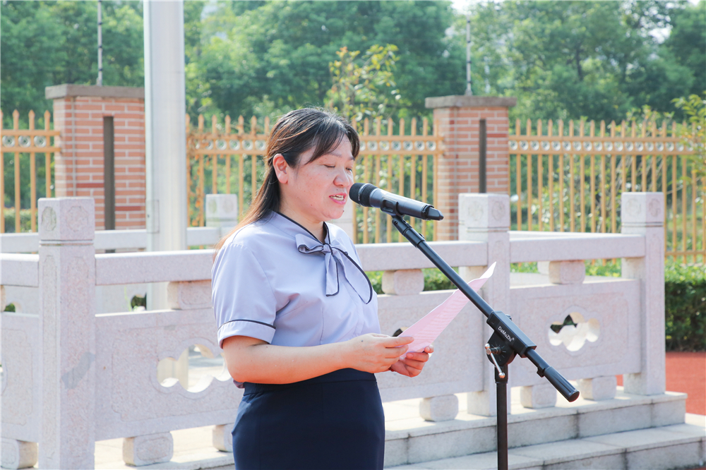 b488f******3243c995184a5ecf395b0b.jpg b488f******3243c995184a5ecf395b0b.jpg