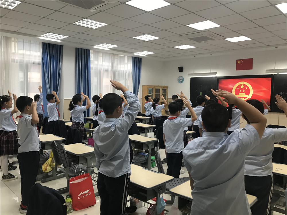 cb48aa9690f24ccb9beca75baf05168e.jpg cb48aa9690f24ccb9beca75baf05168e.jpg