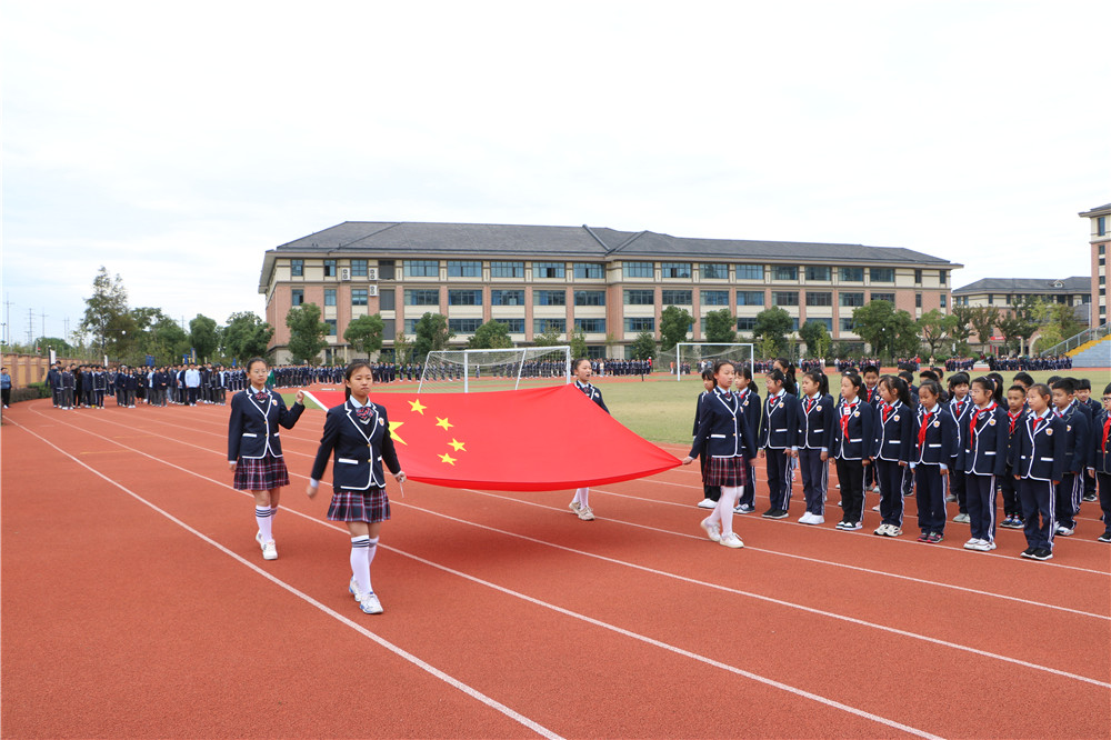 84a80d16f5a64b2091e81e4529dbf9a7.jpg 84a80d16f5a64b2091e81e4529dbf9a7.jpg