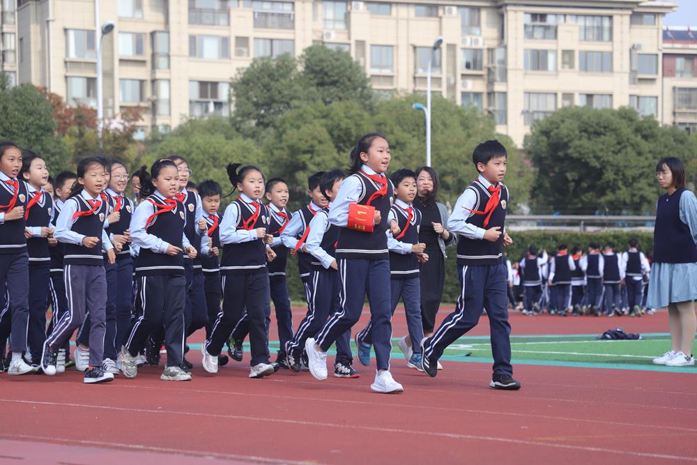 bdcc257753594c3eb67e2e3665518e11.JPG