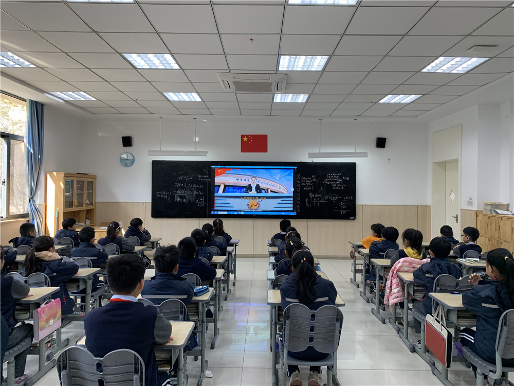 8008a320ae2b4942aae72abb7bcdeba2.jpg 8008a320ae2b4942aae72abb7bcdeba2.jpg