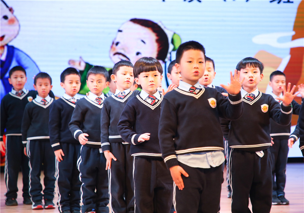 05fefd329b04472b8a6d84cb324ef9ac.jpg
