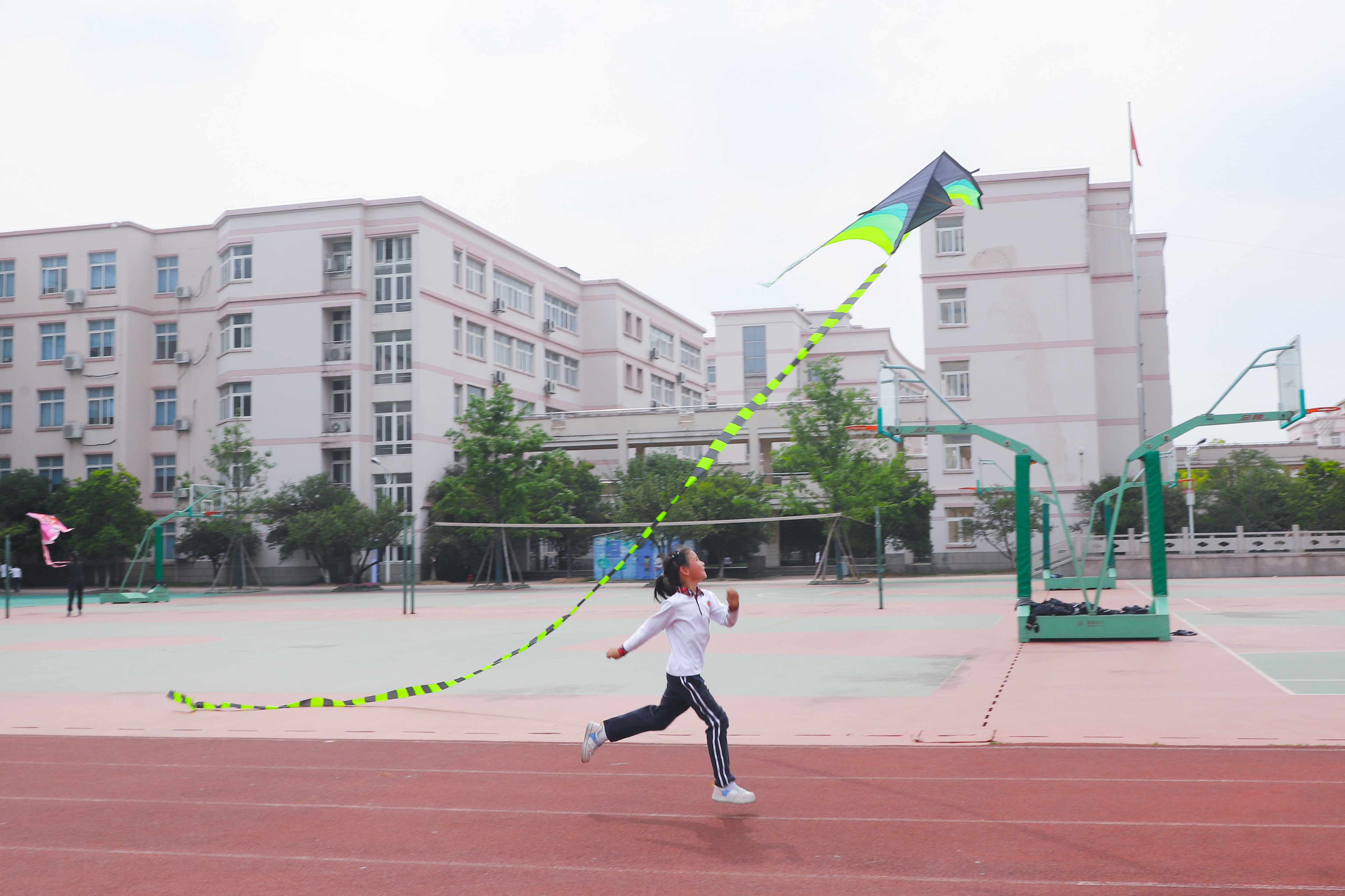 0c018565359d40d996773fdf50d2a068.jpg 0c018565359d40d996773fdf50d2a068.jpg