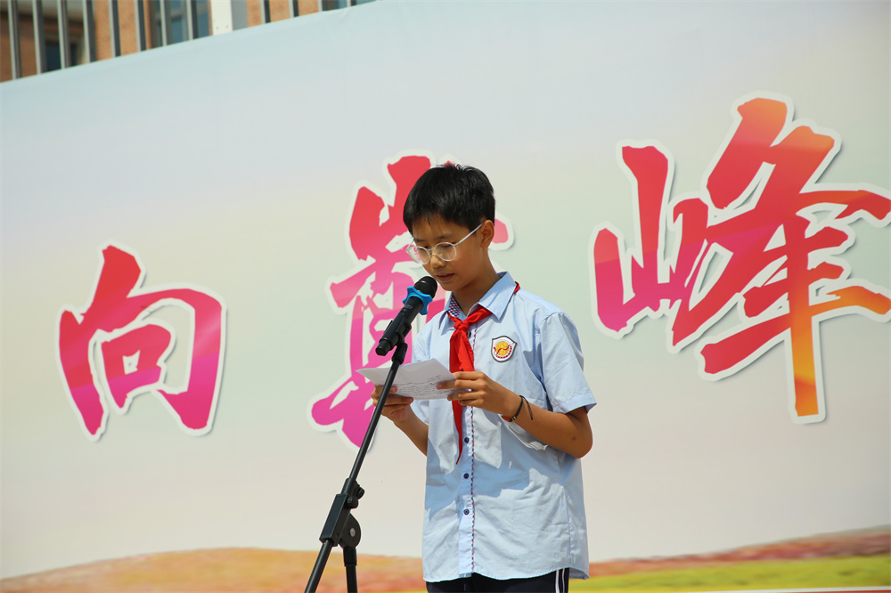 b1e29be0432446bf8de26953bf3bacac.jpg