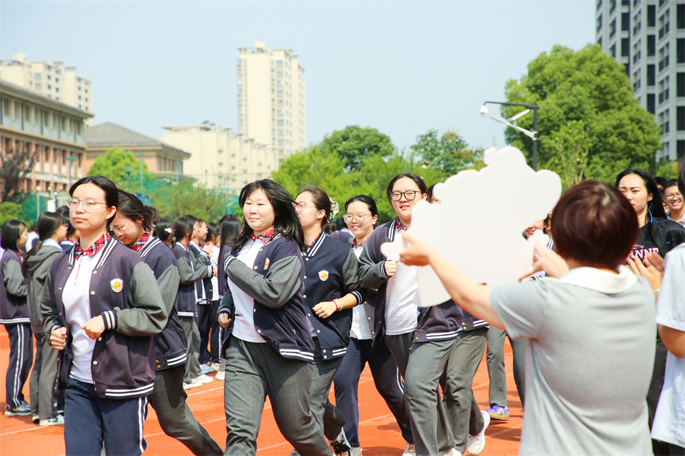bd6532286a2c42fb857207afab66cd37.JPG