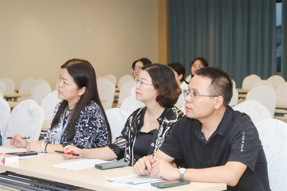 e12b9b8d5b67424e932adfa91a031e10.jpg e12b9b8d5b67424e932adfa91a031e10.jpg