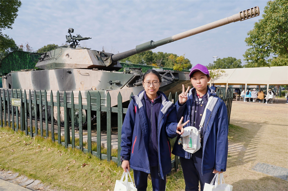 f4d0a716c93d40e6a97e2f5540ee36f5.jpg f4d0a716c93d40e6a97e2f5540ee36f5.jpg